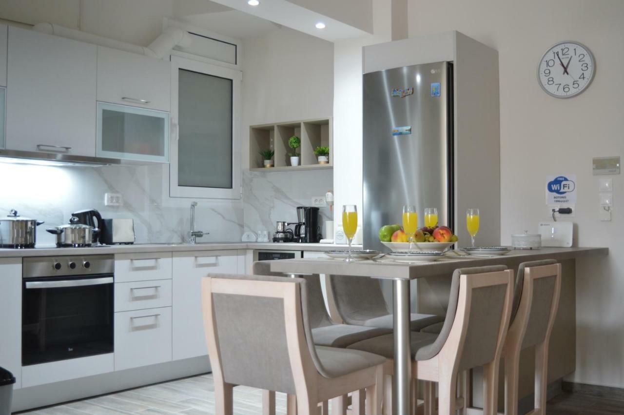 Botonis Bright Spacious *